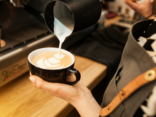 На новосибирскую сеть кофеен «Кузина» подали в суд за долги