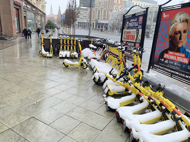 Возможное объединение Whoosh и «Юрент» может ограничить конкуренцию на рынке кикшеринга