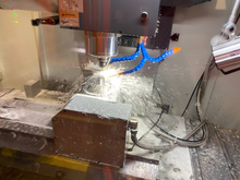 Больше 2,7 млрд рублей направлено на поддержку промышленности Петербурга