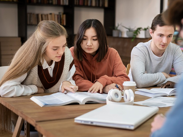 Банк Уралсиб подвел итоги работы программы стажировок «Уралсиб.Ускорение» Банк Уралсиб подвел итоги работы программы стажировок «Уралсиб.Ускорение»