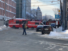 В исторической части Нижнего Новгорода горит дом