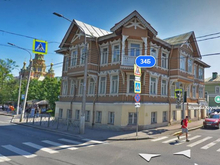 Старинную усадьбу Хрущева в Петергофе продают за 69 миллионов

