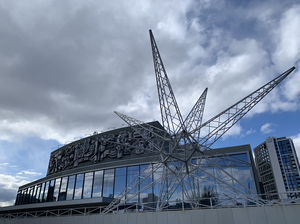 За 2025 г. свердловчане заплатили на 13% больше налогов, но ФНС недовольна самозанятыми