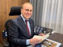 Дел невпроворот: экс-руководителя красноярского ФМБА подозревают в еще одной взятке