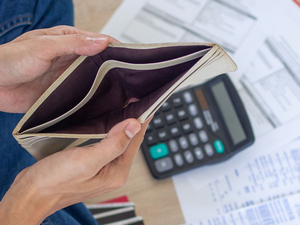 В ожидании падения? Красноярцы о влиянии ключевой ставки на финансы