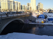 Под улицей Куйбышева начали строить пешеходный тоннель: проезд по ней могут ограничить?