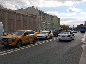 На заводе «Москвич» стартовало производство электрокаров для «Яндекс Такси»