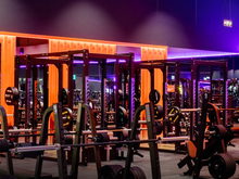 Федеральная фитнес-сеть запустила третий спортивный зал в Красноярске