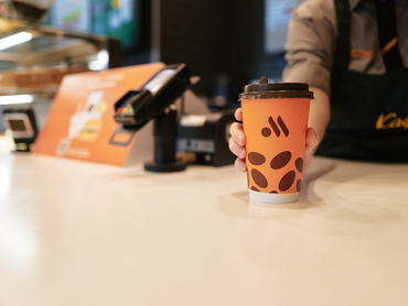 В Екатеринбурге открылся 14-й ресторан «Вкусно — и точка»