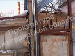 Подросток погиб из-за обрушения кровли здания в Нижнем Новгороде