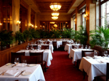 Красноярцы за январь 2026 наели в ресторанах на 7,13 млрд рублей