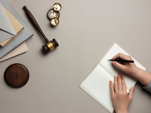 Осужденный новосибирский застройщик попросил суд заменить неотбытую часть наказания