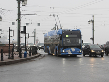 Петербург передал Сухуму десять троллейбусов после капремонта