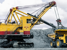 Судебные приставы арестовали 32 млрд рублей на счетах ЮГК
