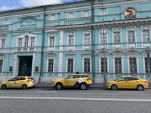 Вперед в прошлое: на улицы российских городов возвращаются «бомбилы»