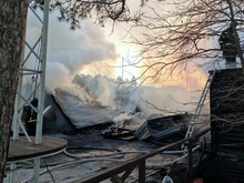 После пожара в кафе на берегу озера в Челябинской области обнаружены погибшие 