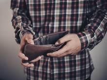 У половины новосибирцев упали доходы — горожане меняют финансовые привычки