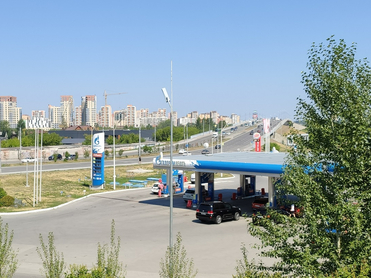 «Прямо очень срочно»: в правительстве решают, как не допустить роста цен на АЗС