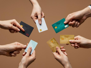 Точки доступа вместо отделений: как банки Новосибирской области получают клиентов в селах