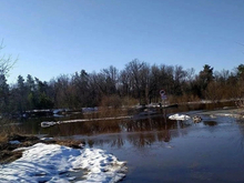 Затопило три моста. Нижегородские дорожные службы перевели в режим повышенной готовности