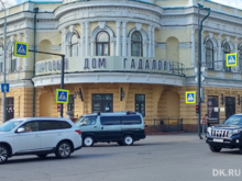 В центре Красноярска сдают помещения закрывшегося магазина «Детский мир»