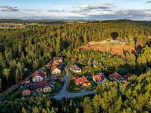 В Красноярском крае за 300 млн рублей построят коттеджный посёлок с базой отдыха

