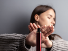 Власти запустили чат-бот для борьбы с вейпами в Нижегородской области