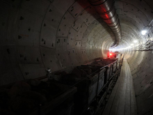 Старый и новый тоннели метро соединяют вручную в Красноярске