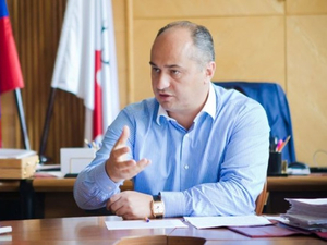 Бывшего главу администрации Нижнего Новгорода заочно приговорили к 10 годам тюрьмы
