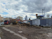 Начался снос комплекса зданий Южного рынка под расширение улицы Чаплина