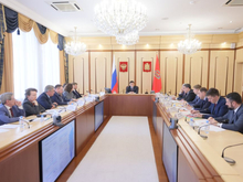 Губернатор поручил министрам оценить производственные показатели предприятий Красноярска