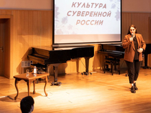 Режиссер красноярского музтеатра Джемма Аветисян встретилась со студентами