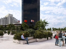 Владелец долгостроя КАТЭК построит парковку в центре Красноярска