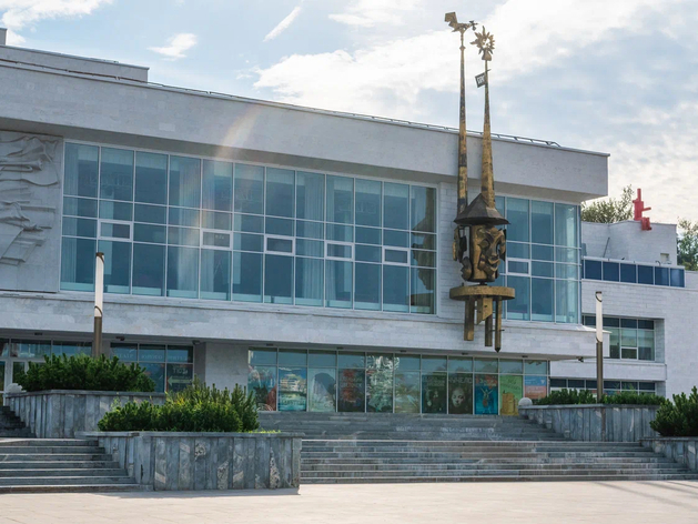 Здания муниципальных учреждений культуры Екатеринбурга передадут военкоматам: условие