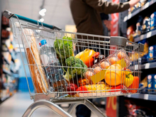 АКОРТ: Социально значимые продукты в мае подешевели на 11,3% год к году