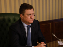 Правительство подготовит план по борьбе с дефицитом топлива в РФ