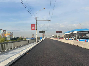 На Димитровском мосту из-за ремонта изменили схему движения транспорта