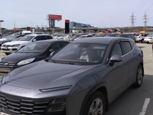 Доли китайских и российских авто сравнялись, но продажи показали разнонаправленный тренд Доли китайских и российских авто сравнялись, но продажи показали разнонаправленный тренд
