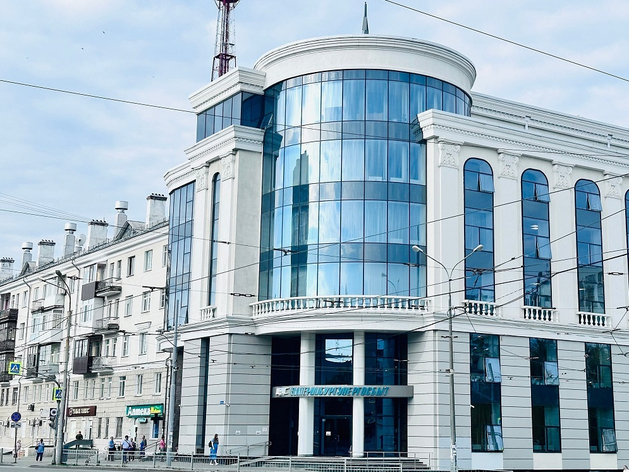 «Екатеринбургэнергосбыт» теперь целиком принадлежит московским энергетикам «Екатеринбургэнергосбыт» теперь целиком принадлежит московским энергетикам