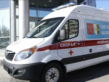 Абхазия получила оснащенную машину скорой помощи от Петербурга
