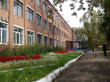 В Канске школьница напала на учителей с ножом на линейке 1 сентября