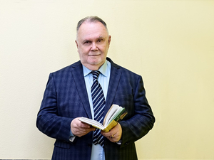 Александр Медзюта «Эстет-центр»: «Надо, чтобы в школу приходили дети, родители и учителя»