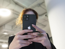 В Петербурге закрыли магазин с подержанными iPhone под видом новых