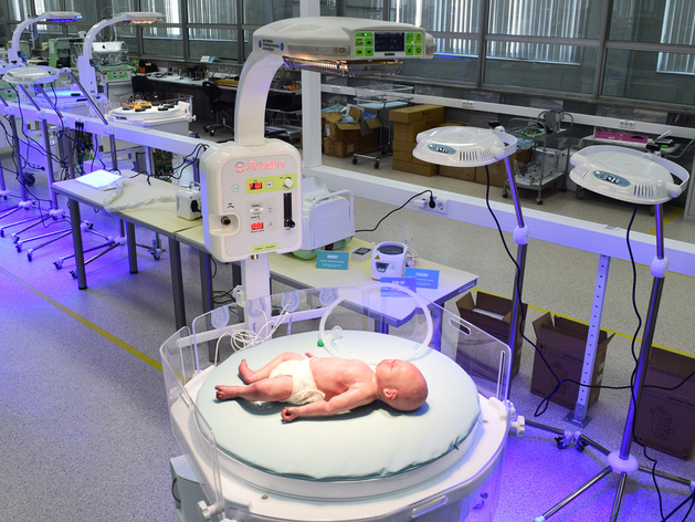 Уральский завод модернизировал оборудование, которое помогает новорожденным выжить Уральский завод модернизировал оборудование, которое помогает новорожденным выжить