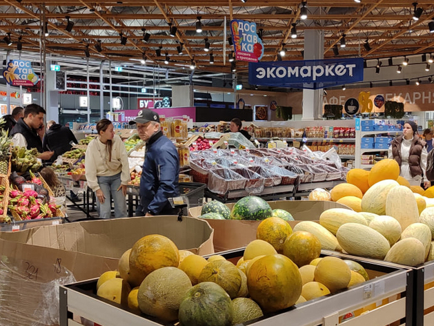 На месте гипермаркетов «О’кей» в Екатеринбурге открылась «Лента» На месте гипермаркетов «О’кей» в Екатеринбурге открылась «Лента»