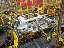 Сталь из Челябинской области пошла на производство нового кроссовера LADA