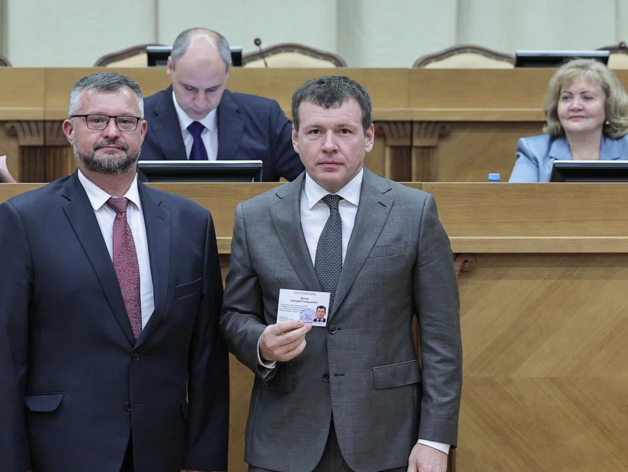 Новым председателем Заксобрания Свердловской области может стать Дмитрий Жуков Новым председателем Заксобрания Свердловской области может стать Дмитрий Жуков