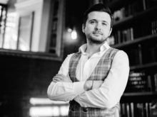 «Говорить об экономике творчества — вскрывать «нарывы», о которых хотелось бы промолчать»