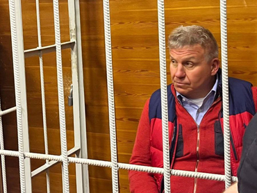 Суд закрыл от СМИ рассмотрение дел Татьяны Черных и Алексея Боброва