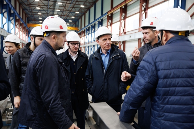 День открытых цехов: красноярские «Бизнес!Лидеры» провели финальный промтур 2026 1